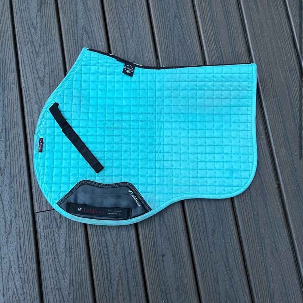 LeMieux Azure Saddle Pad - Picture 2 of 4